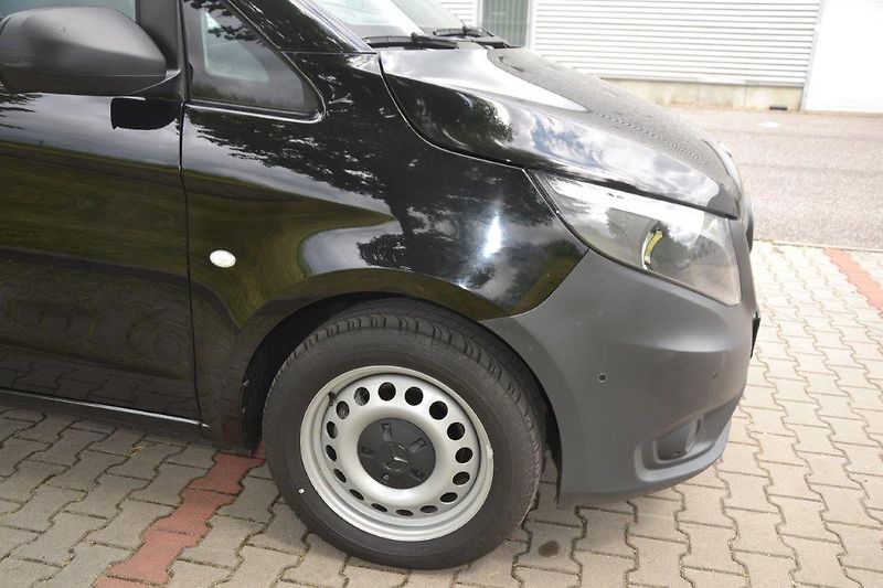 Mercedes-Benz Vito 116 CDi XL 9G automat 2021 - fotka 15 z 32