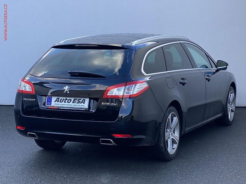 Peugeot 508 (2014) 2.2 HDi, GT, AT, bixen, panor - fotka 4 z 20