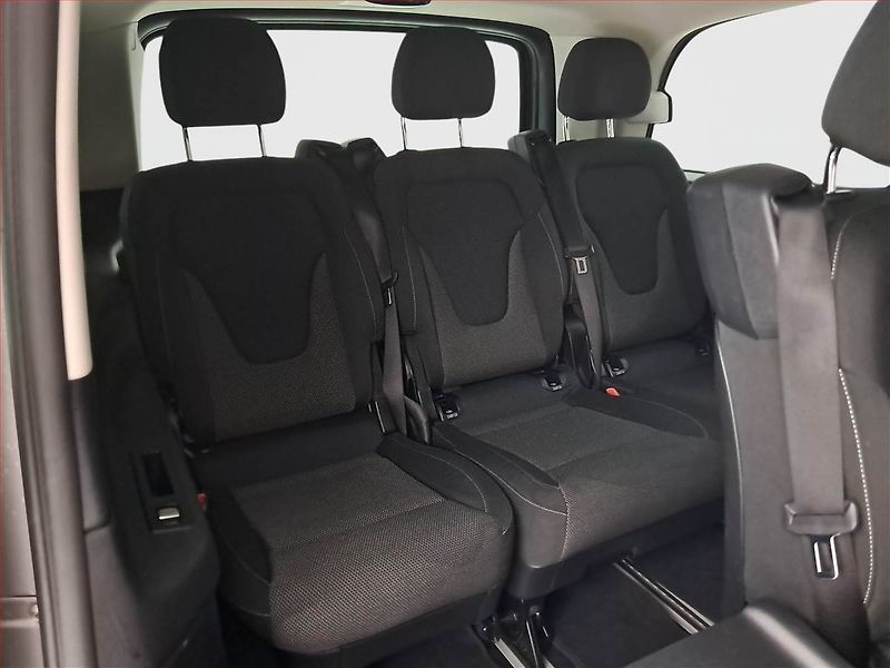 Mercedes-Benz Třídy V (2017) 220 d, 1Maj - fotka 24 z 24
