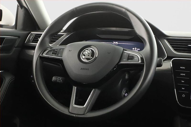 Škoda Superb (2019) 2.0 TDI, Automat, Serv.kniha - fotka 16 z 22