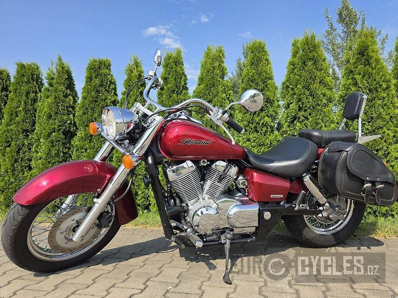 Honda VT 750 C2 Shadow (2005) - fotka 7 z 14