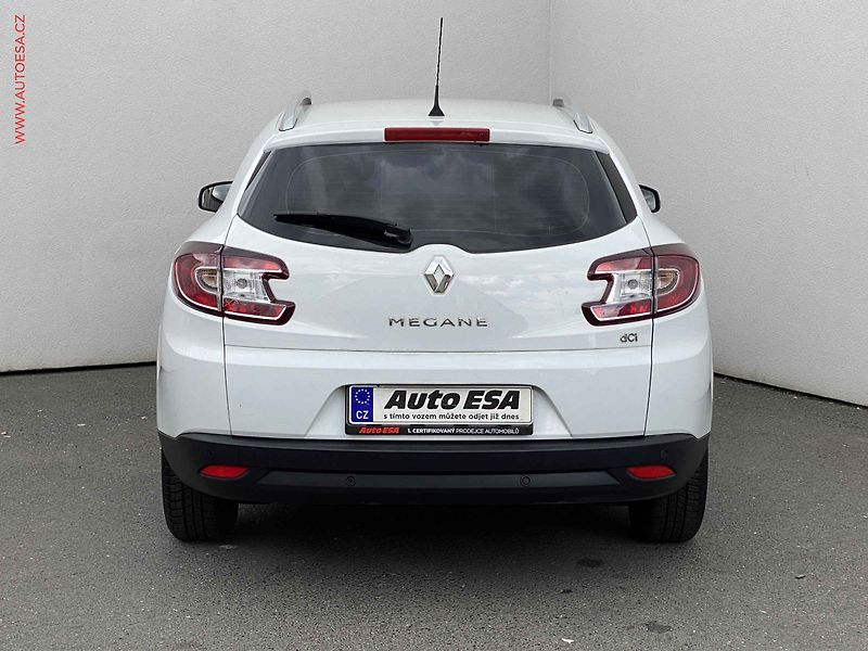 Renault Mégane (2016) 1.5 dCi, ČR, AC, tempo, park - fotka 5 z 16