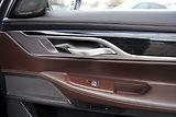 BMW Řada 7 740d xDrive/9AT/Lasery/Mpaket - náhled 23