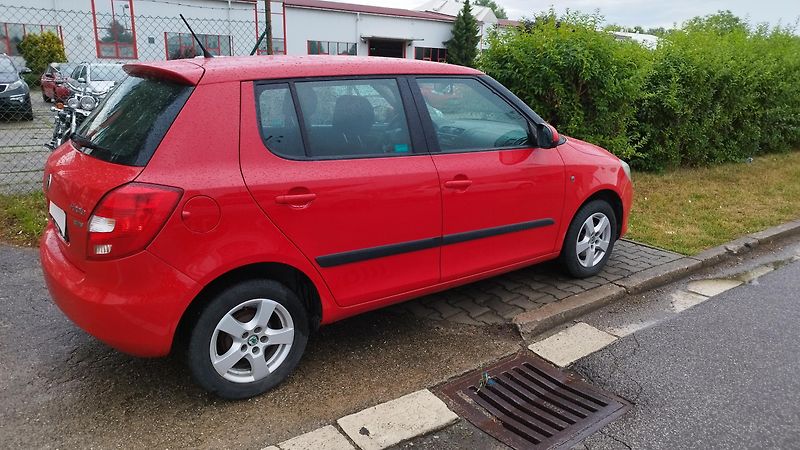 Škoda Fabia II,1.2TSi,volat- 608 081 843 - fotka 3 z 14