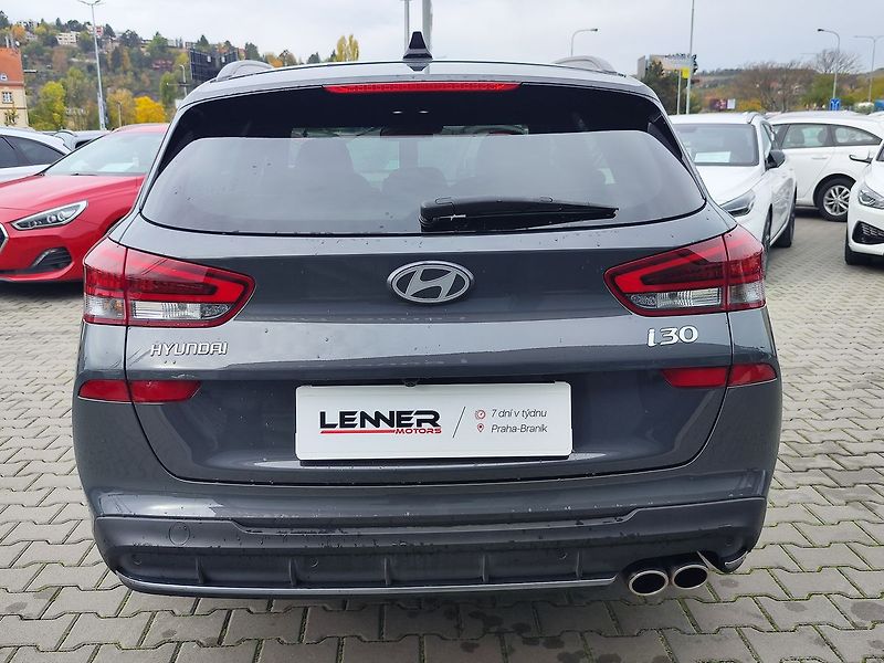 Hyundai i30 1.5 T-GDI/103kW N-Line DCT - fotka 6 z 34