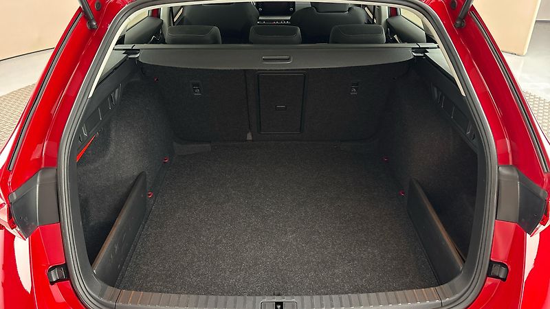 Škoda Octavia 1.0 TSI Ambition Combi - fotka 17 z 24