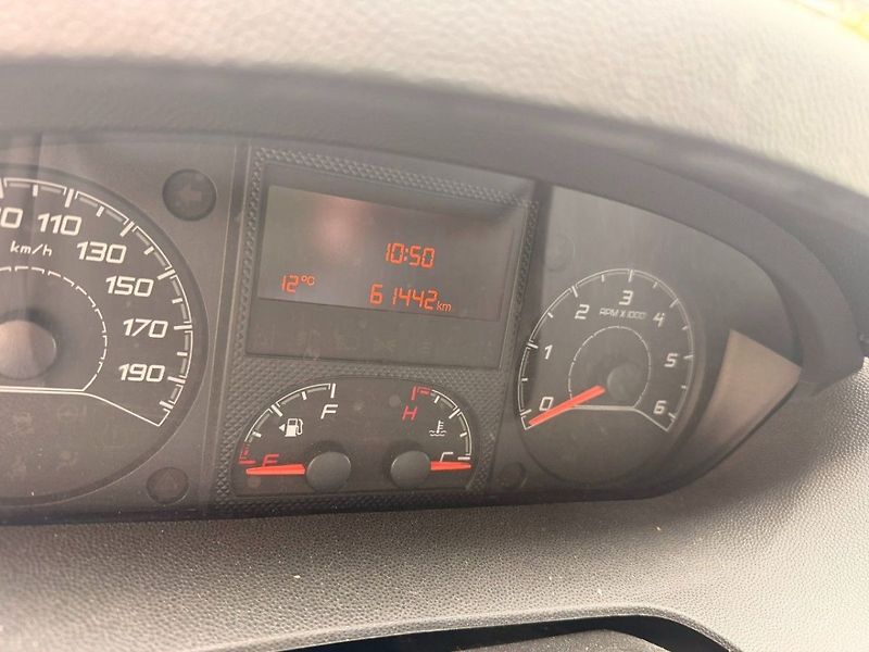Citroën Jumper Maxi 2,2 MTJ 140k 6°MT Van 3,5 - fotka 13 z 17