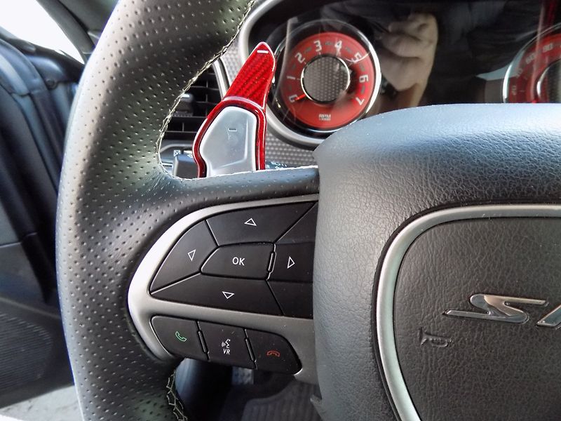 Dodge Challenger (2018) 6.2/V8/HELLCAT/SRT/Větr.sed/ČR - fotka 23 z 39