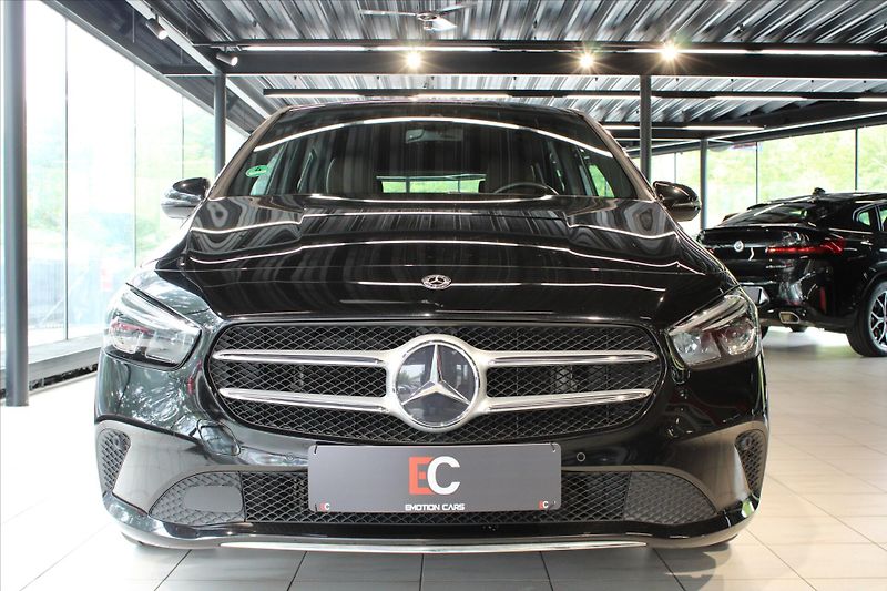 Mercedes-Benz Třídy B 180 Progressive DPH/7G/Kamera - fotka 2 z 34