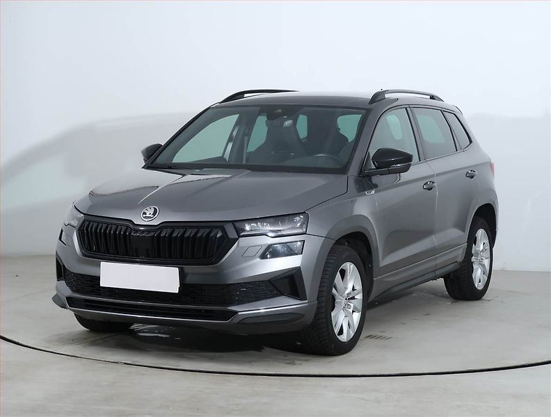 Škoda Karoq (2022) Sportline 2.0 TDI - fotka 2 z 20