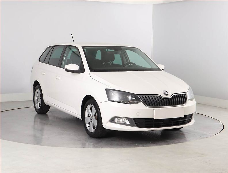 Škoda Fabia (2015) Style 1.4 TDI, nová STK - fotografie inzerátu