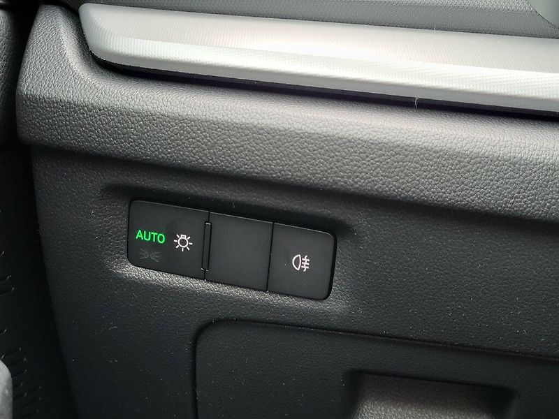 Škoda Octavia 130LET 2,0TDI 85kW - fotka 18 z 29