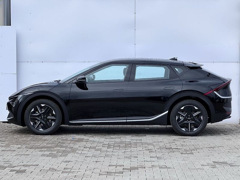 Kia EV6 AIR elektromotor 125kW/170k - fotka 5 z 12