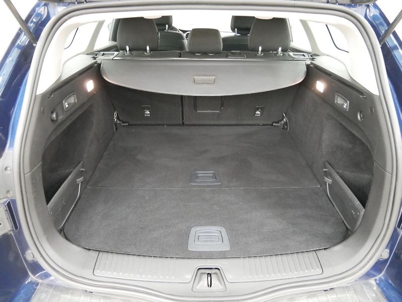 Renault Talisman - fotka 25 z 25