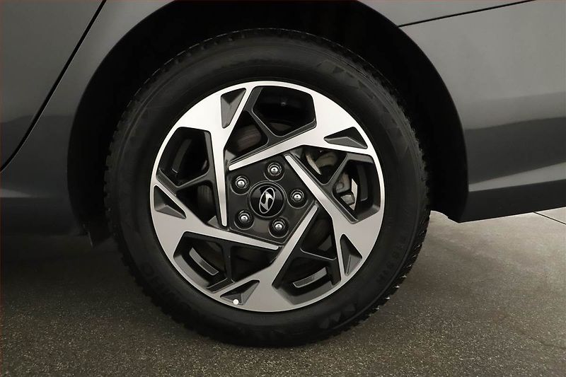 Hyundai i30 (2025) Style 1.0 T-GDI, Automat - fotka 15 z 15