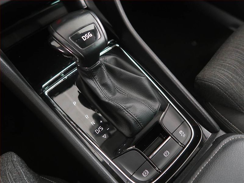 Škoda Karoq (2018) Style 1.5 TSI, Automat - fotka 13 z 24