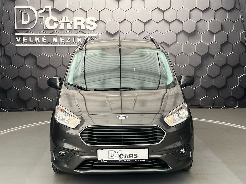 Ford Tourneo Courier Titanium 1.5 TDCi prav.servis - fotka 7 z 44