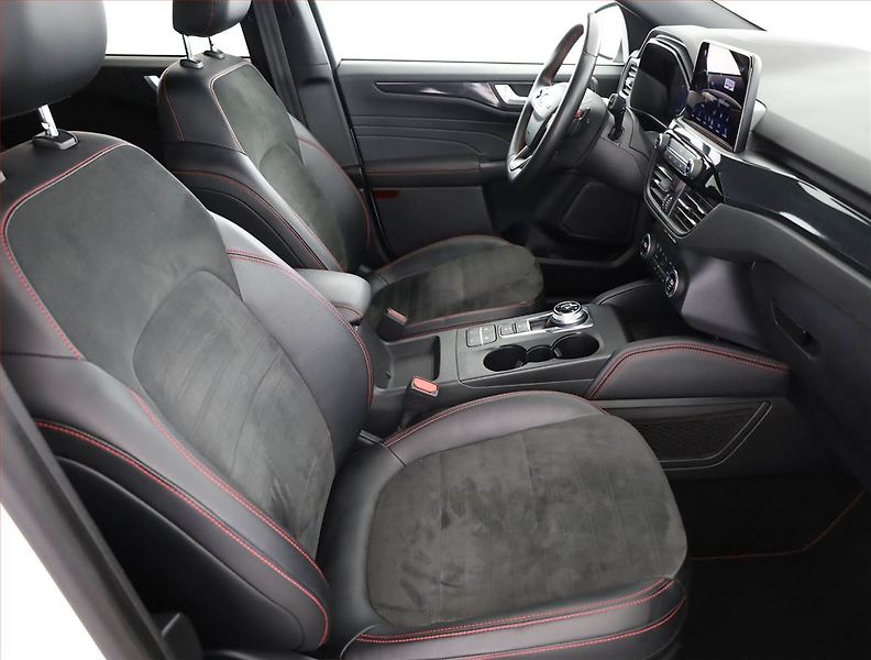 Ford Kuga (2022) 2.0 EcoBlue - fotka 7 z 21
