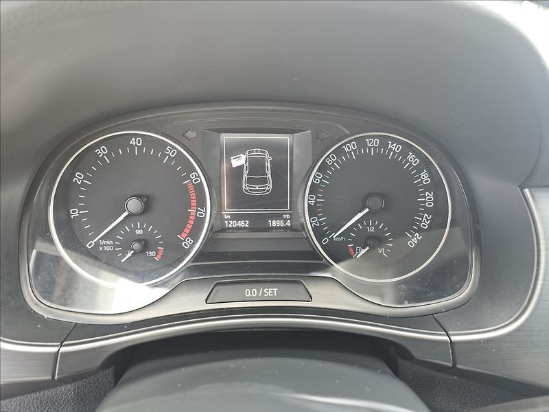 Škoda Fabia III 1,2TSi 66KW Ambition - fotka 15 z 48