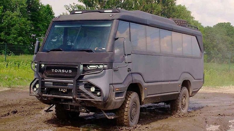 Terénní autobus Torsus Praetorian