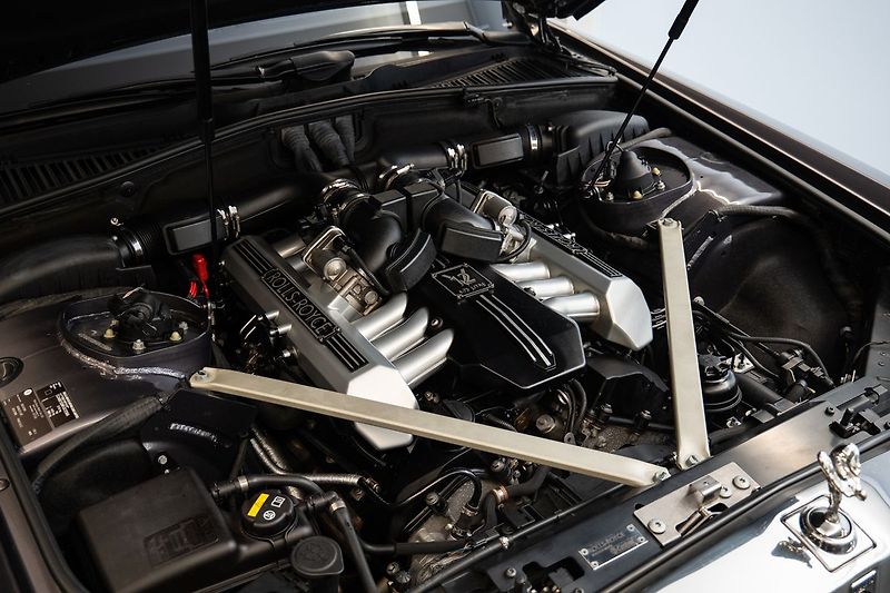 Rolls-Royce Phantom 360/Vyhřívaná sedadla - fotka 25 z 29