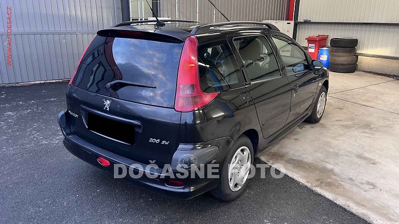 Peugeot 206 (2004) 1.4HDi, X-Line, AC - fotka 2 z 3