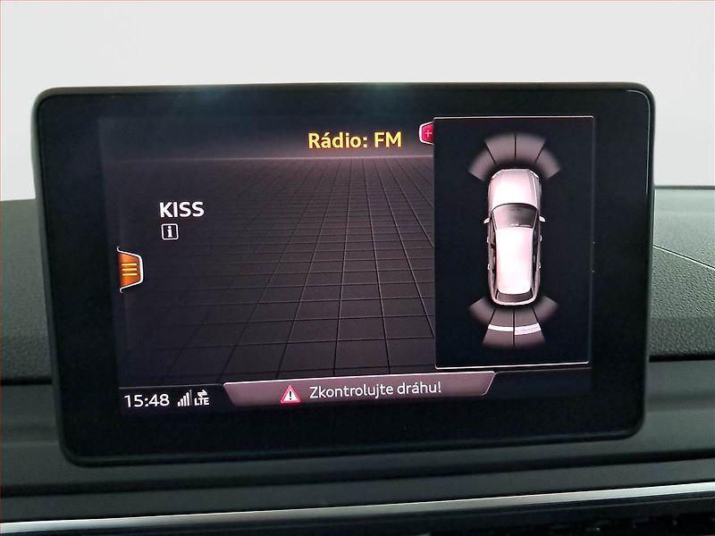 Audi A4 (2018) S-Line 2.0 TDI, Automat, Kůže - fotka 23 z 25