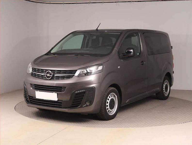 Opel Vivaro (2021) 1.5 CDTI, Bus, 9Míst, ČR, 1Maj - fotka 2 z 16