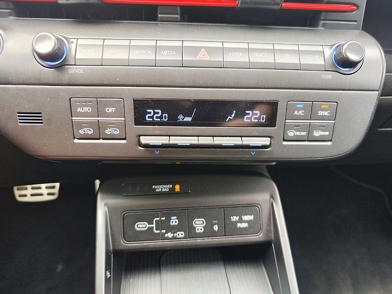 Hyundai Kona 1.6 T-GDi/145kW N-Line - fotka 22 z 32