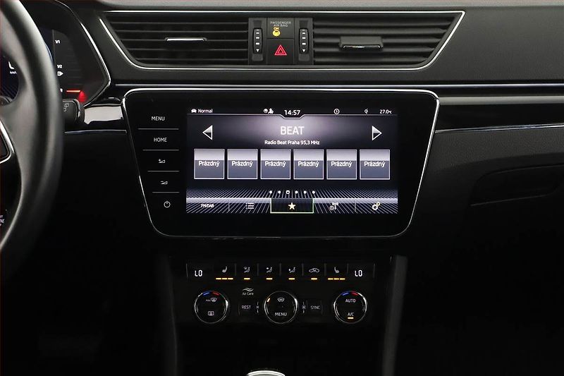 Škoda Superb (2022) Laurin&Klement iV 1.4 TSI PHEV - fotka 9 z 23