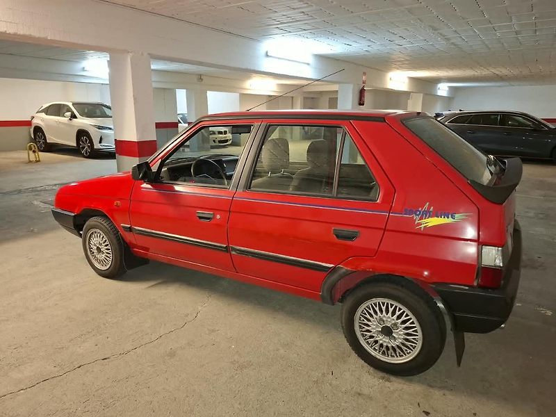Škoda Favorit (1993) SPORT NONE - fotka 1 z 25