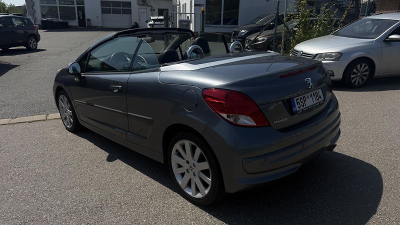 Peugeot 207 (2011) 1.6 115KW KABRIO+HARDTOP  - fotka 10 z 25