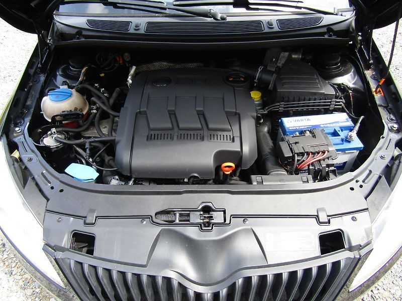 Škoda Praktik (2011) 1.2 TDI 55kW KLIMA - fotka 25 z 25