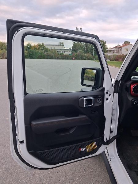Jeep Wrangler (2021) Rubicon, 1. majitel, ČR - fotka 22 z 62