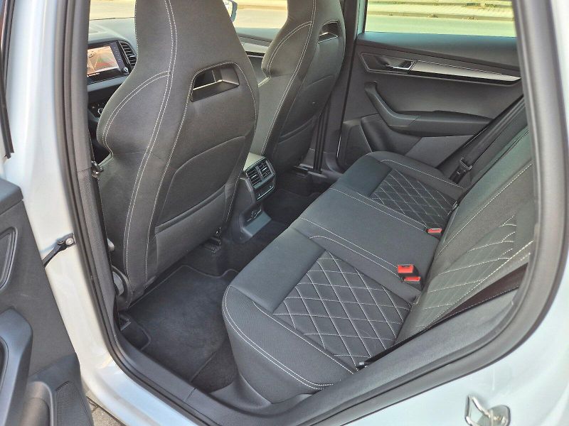 Škoda Karoq (2025) Sportline 1.5TSi 110kW 6°manuá - fotka 13 z 30