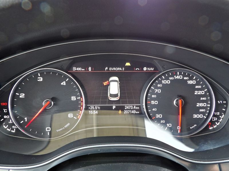Audi A6 3.0TDI Sline quattro Vzduch DP - fotka 15 z 35