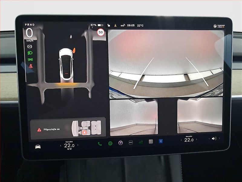 Tesla Model Y (2022) Long Range AWD 79kWh, SoH 92% - fotka 21 z 25