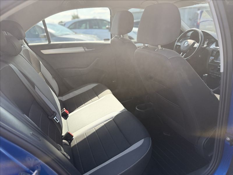 Škoda Rapid 1,0 TSI 70kW 50TKm! NOVÉ V ČR - fotka 22 z 26