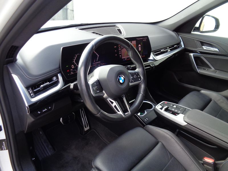 BMW X1 xDrive 23d M Sport - fotka 8 z 19