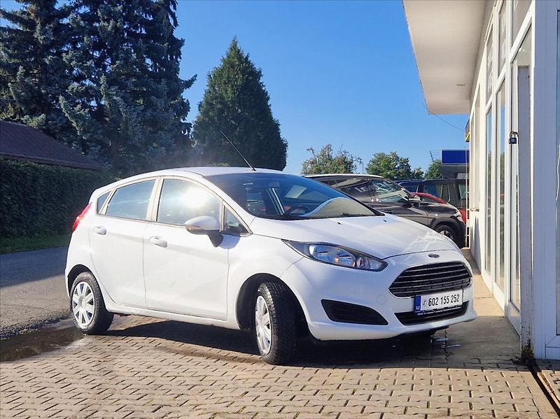 Ford Fiesta 1,2 i 44kW MANUÁL HEZKÝNÁJEZD - fotka 7 z 36