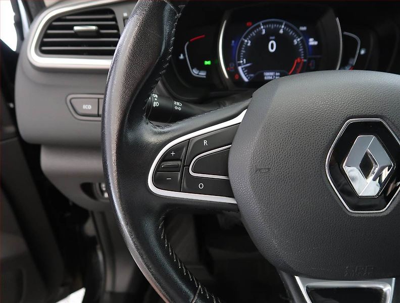 Renault Kadjar (2016) 1.2 TCe, ČR,1.maj, Serv.kniha - fotka 16 z 20