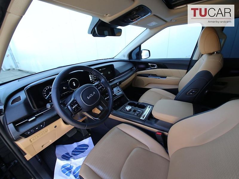 Kia Carnival (2022) 2.2 Diesel Automat 6+3 místa - fotka 11 z 30