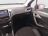 Peugeot 2008 (2017) 1.2 PureTech, ČR,1.maj - náhled 8