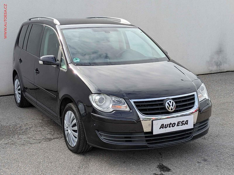 Volkswagen Touran (2007) 1.9TDi, 1.maj, AC, xenon - fotografie inzerátu