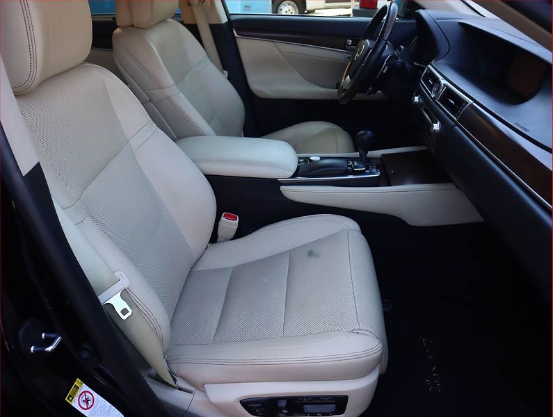 Lexus GS 450h (2012) 450 h, Automat, Serv.kniha - fotka 9 z 23