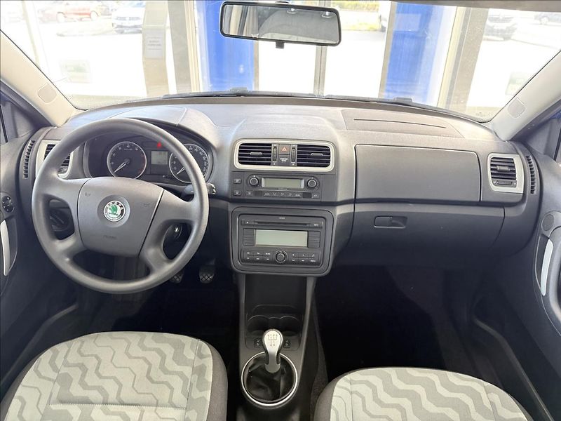 Škoda Fabia 1,4   63kW,TEMPOMAT,AUT. KLIMA - fotka 9 z 26