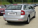 Škoda Octavia (2012) 1.6TDi, ČR, AC, výhřev sed - náhled 3