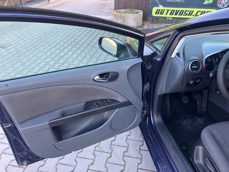 Seat Leon 1,6 MPi (75kW)*DIGI KLIMA* - fotka 15 z 15