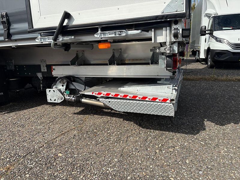 Iveco Daily (2026) 3.0AUT, 210HP, 15palet, Čelo - fotka 14 z 38