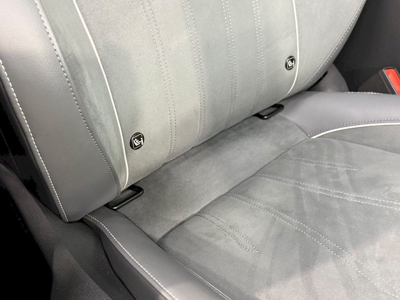 Volkswagen Passat (2024) BUSINESS 2.0TDI 110 KW DSG ZÁR - fotka 27 z 36